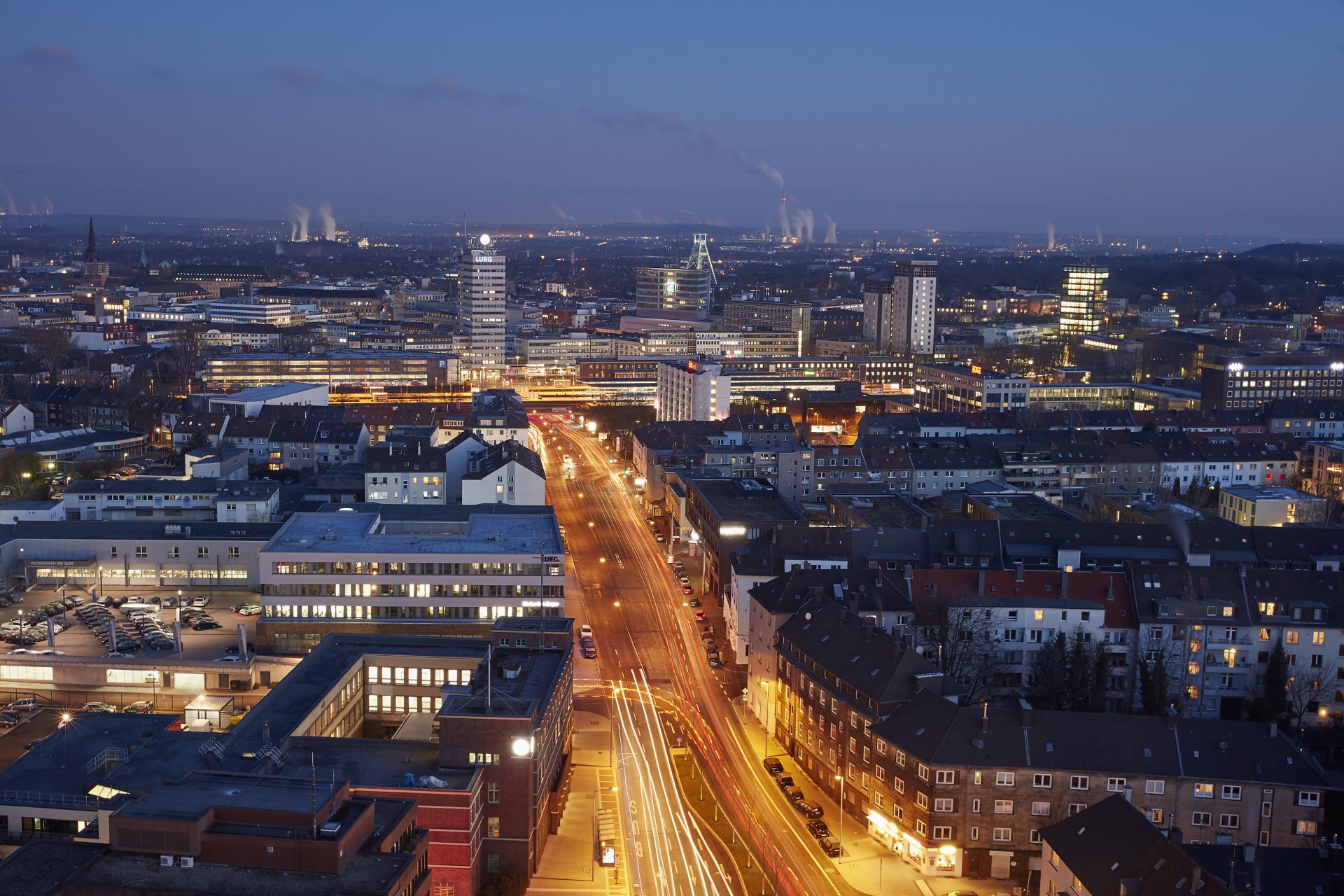 Materials. Consulting. Effect.